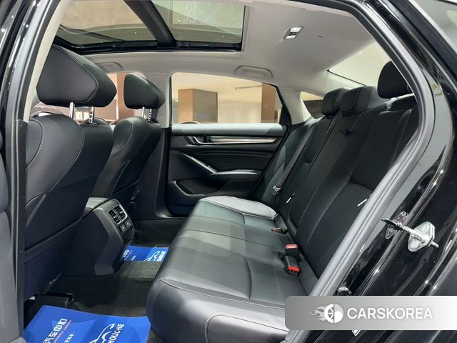 Honda Accord id 4276693 из Китая 11
