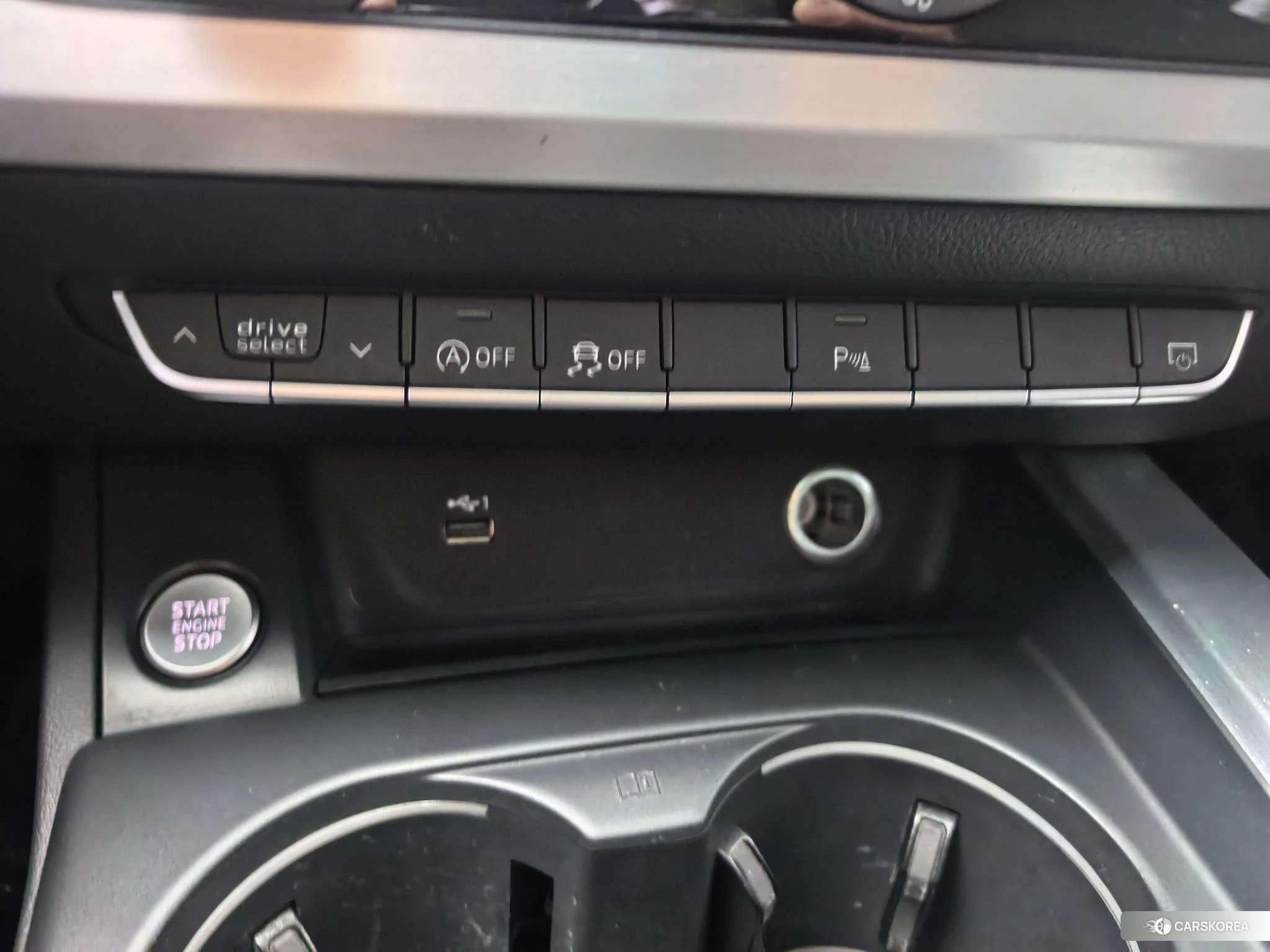Audi A4L id 4461426 из Китая 11