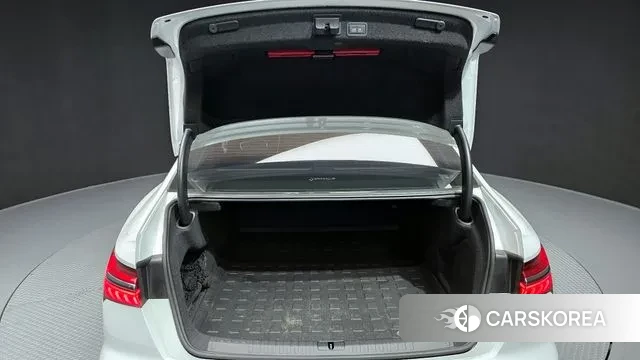 Audi A6 (C8) id 3296354 из Кореи 11