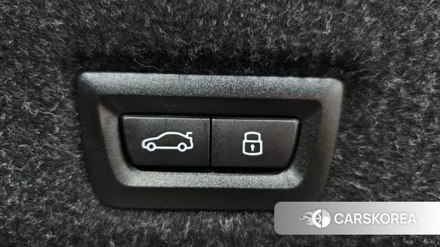 BMW 5 Series (G60) id 4329347 из Кореи 11