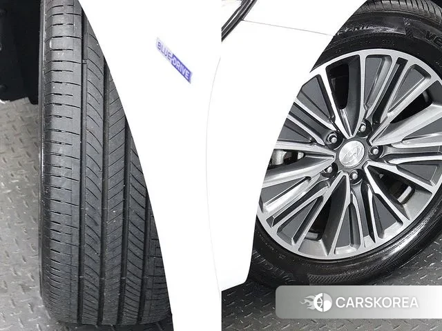 Hyundai Grandeur IG Hybrid id 3324932 из Кореи 11