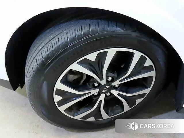 Kia Carnival 4th generation id 4309988 из Кореи 11