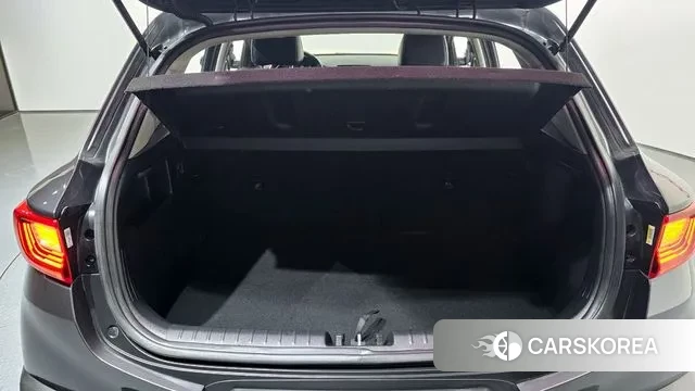 Kia Stonic id 3412675 из Кореи 11