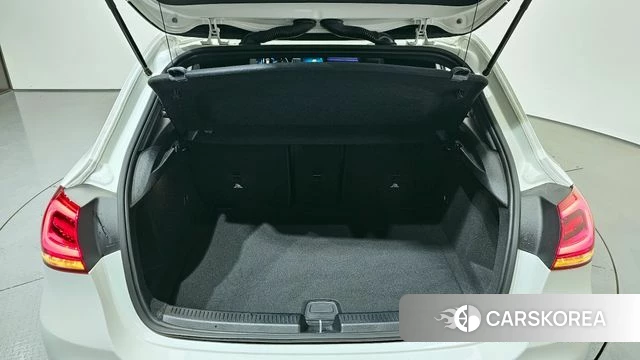 Mercedes-Benz A-Class W177 id 3818332 из Кореи 11