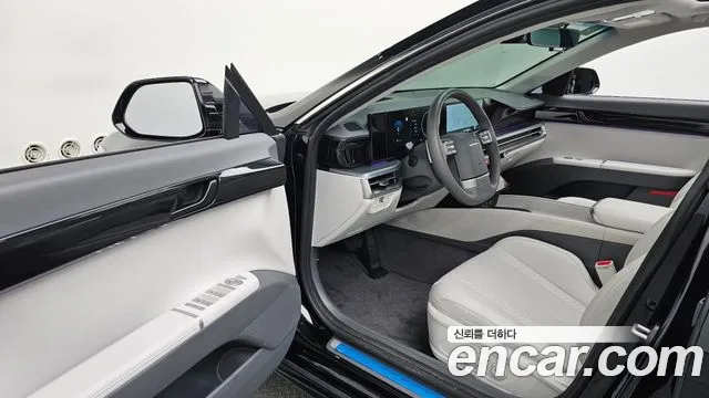 Hyundai Grandeur (GN7) id 2654618 из Кореи 11