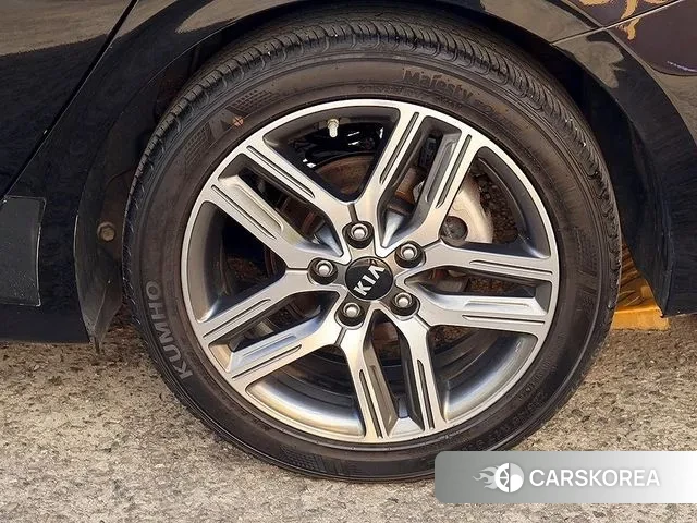 Kia Come New K3 id 3499322 из Кореи 11