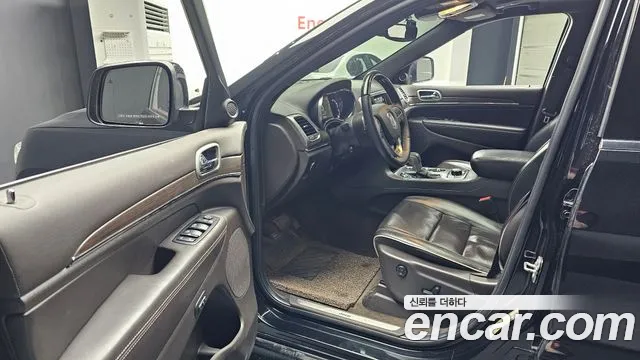 Jeep Grand Cherokee id 2632210 из Кореи 11