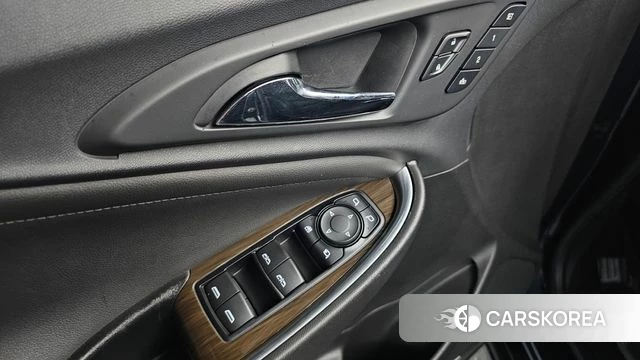Chevrolet (GM Daewoo) The New Malibu id 4625351 из Кореи 11