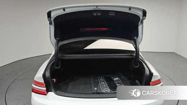 Genesis G80 (RG3) id 3806424 из Кореи 11