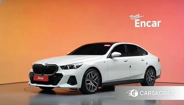 BMW 5 Series (G60) id 4934668 из Кореи 11