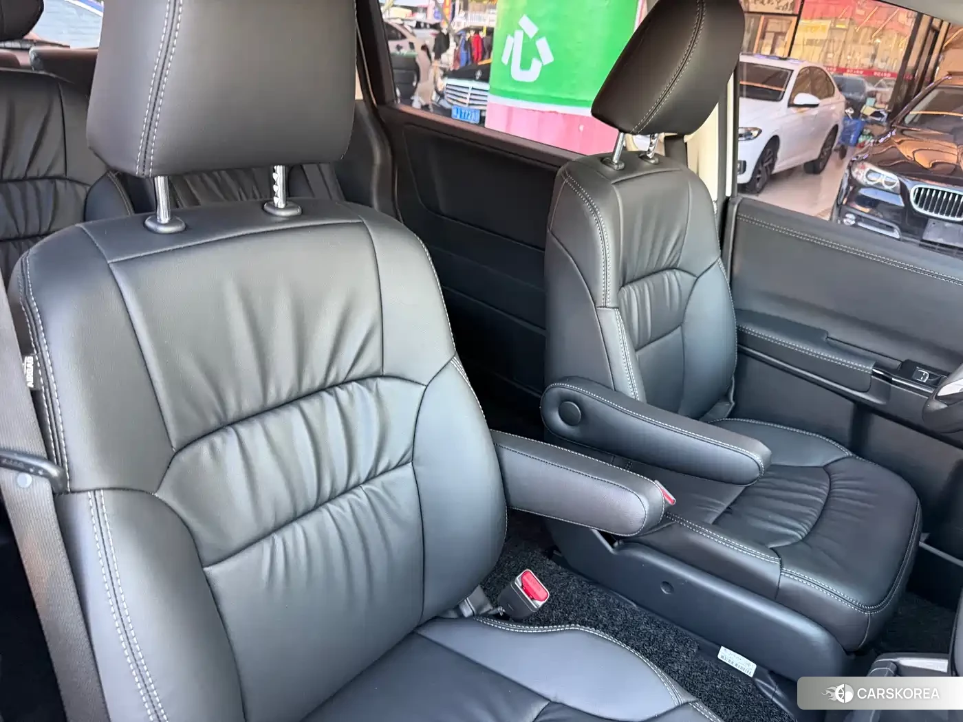 Honda Odyssey id 4601763 из Китая 11