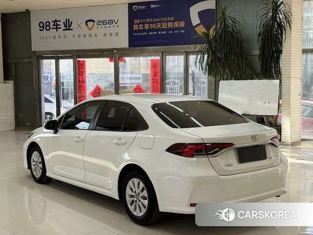 Toyota Corolla id 4255738 из Китая 11