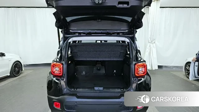 Jeep Renegade id 3489321 из Кореи 11