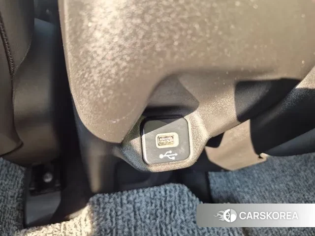 Jeep Renegade id 3776287 из Кореи 11