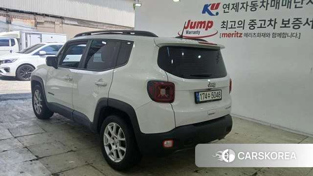 Jeep Renegade id 4383663 из Кореи 11