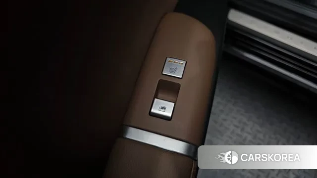 Hyundai Grandeur (GN7) id 3596346 из Кореи 11