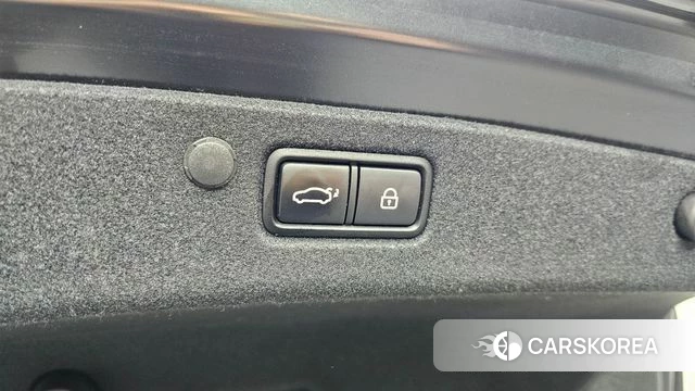 Hyundai The New Grandeur IG Hybrid id 3897918 из Кореи 11