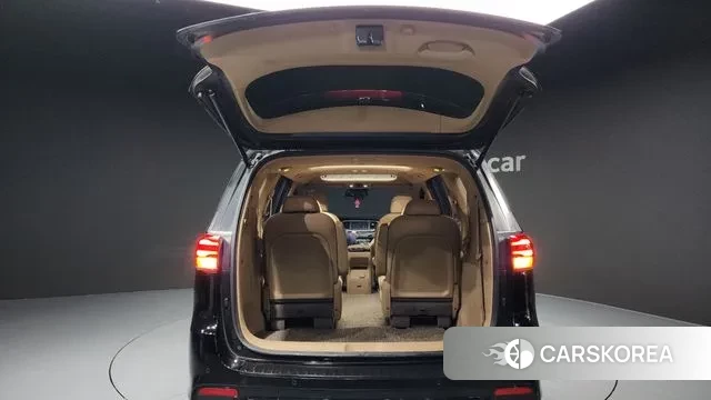 Kia The New Carnival id 3520158 из Кореи 11