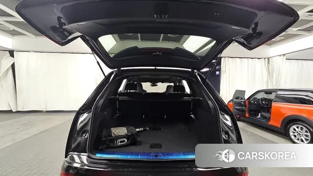 Audi Q7 (4M) id 3758603 из Кореи 11