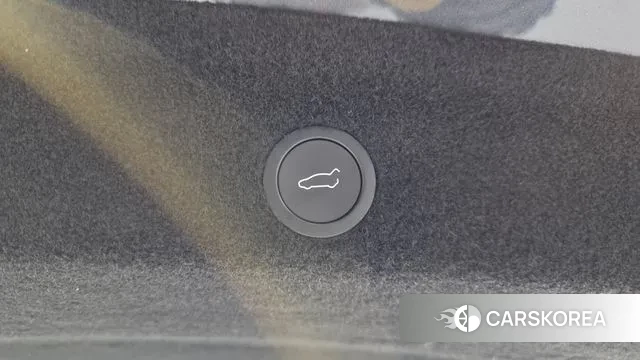 Tesla Model Y id 3596037 из Кореи 11