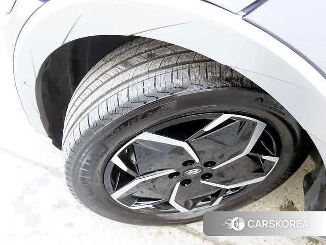 Hyundai Ionic 5 id 3745778 из Кореи 11