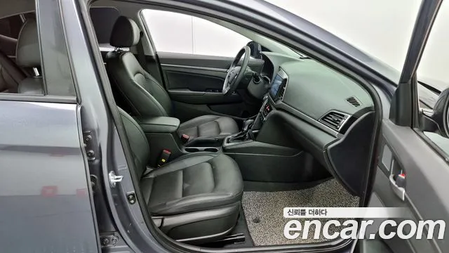 Hyundai Avante AD id 2661926 из Кореи 11