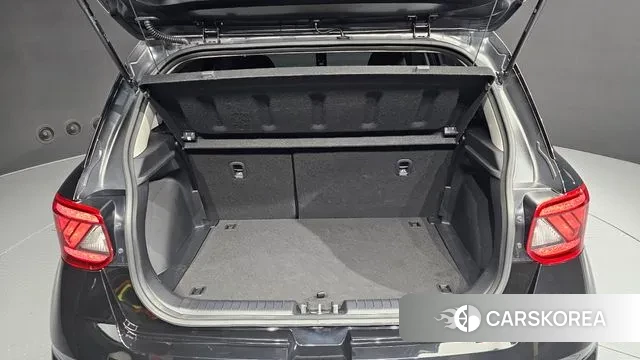 Hyundai Venue id 3246635 из Кореи 11