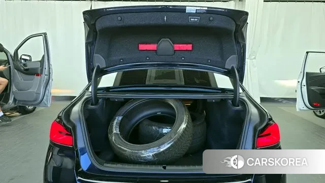 BMW 5 Series (G30) id 3027142 из Кореи 11