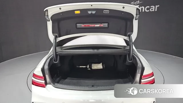 Genesis G80 (RG3) id 3359504 из Кореи 11