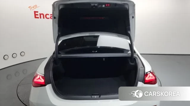 Mercedes-Benz E-Class W214 id 3605777 из Кореи 11