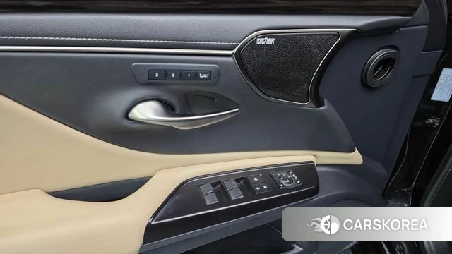 Lexus ES300h 7th generation id 4785549 из Кореи 11