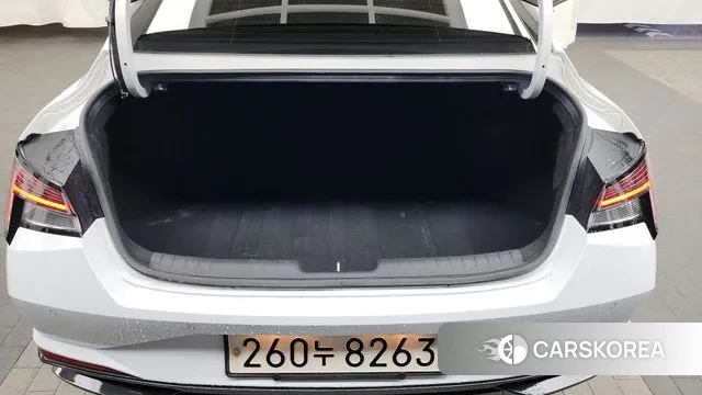 Hyundai Avante Hybrid (CN7) id 3611697 из Кореи 11