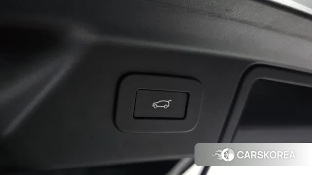 Land Rover Range Rover Velar id 3158716 из Кореи 11