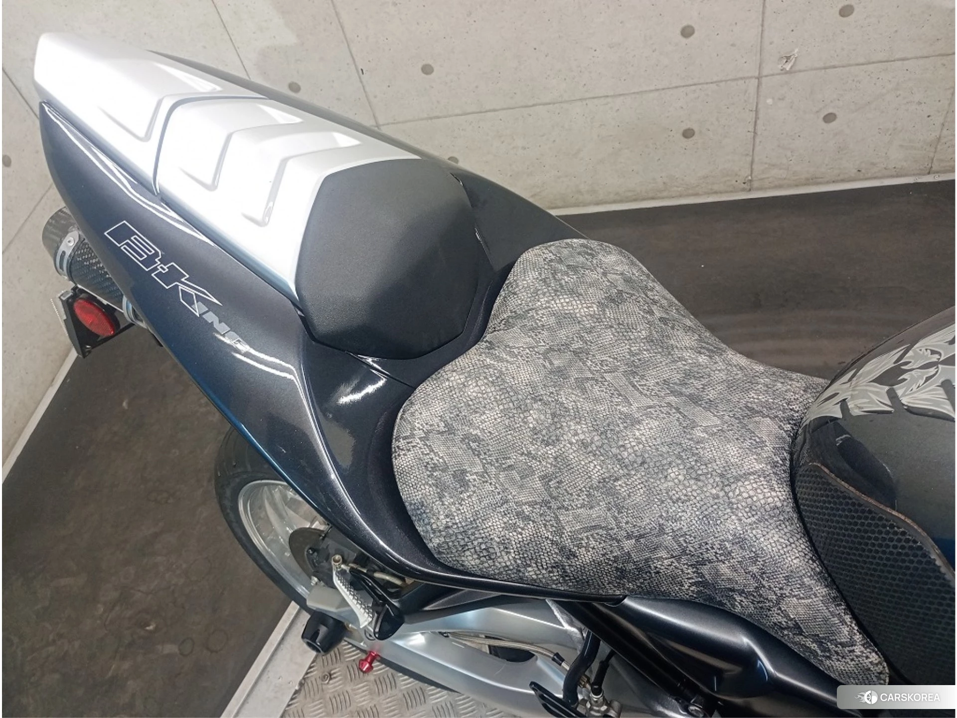 Suzuki GSX 1300 BK (B-KING) id 4183799 из Японии 11