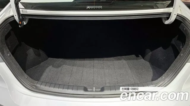 Hyundai Avante AD id 2855772 из Кореи 11