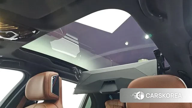 BMW 7 Series (G70) id 3103894 из Кореи 11