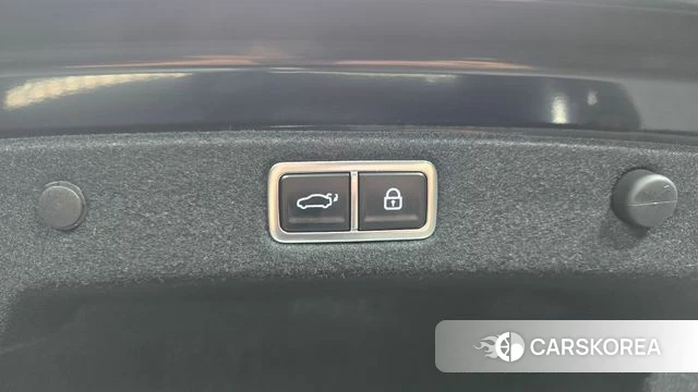 Hyundai Grandeur Hybrid (GN7) id 4934852 из Кореи 11