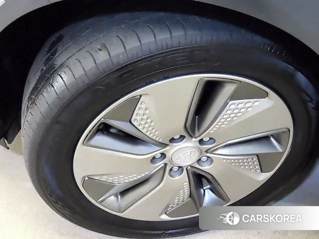 Hyundai Kona Electric id 3039077 из Кореи 11