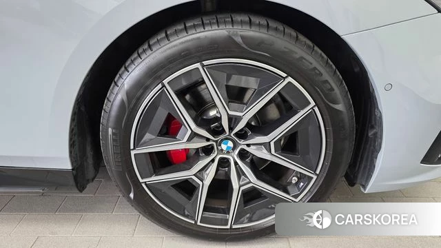 BMW 5 Series (G60) id 4629884 из Кореи 11