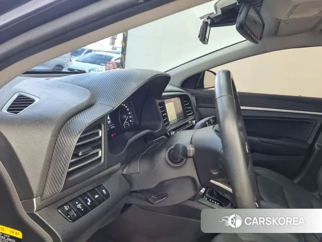 Hyundai The New Avante AD id 3399205 из Кореи 11