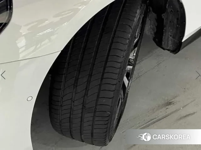 BMW 5 Series (G60) id 3398944 из Кореи 11