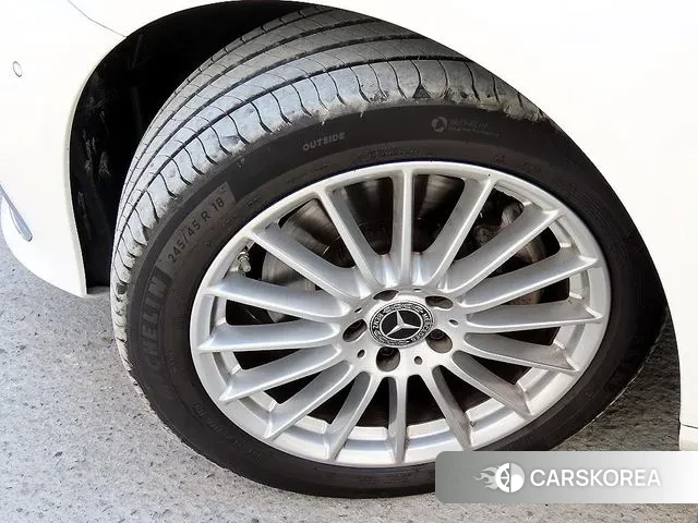 Mercedes-Benz E-Class W213 id 3390467 из Кореи 11