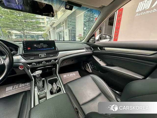 Honda Accord id 4290039 из Китая 11
