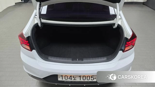 Hyundai The New Avante AD id 4325615 из Кореи 11