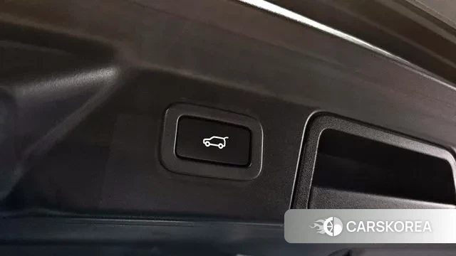 Land Rover Range Rover Velar id 3308191 из Кореи 11