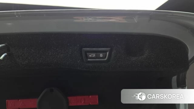 BMW 5 Series (G60) id 3909471 из Кореи 11