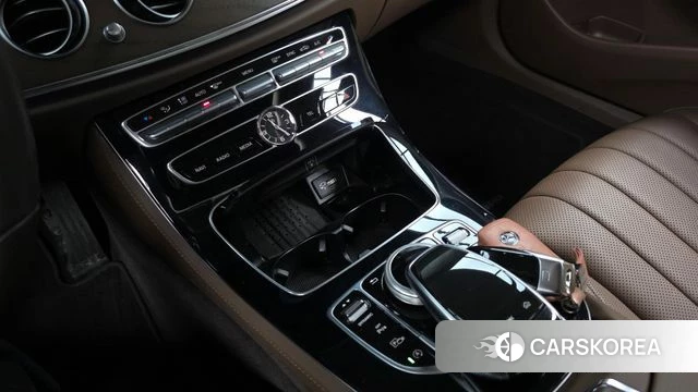 Mercedes-Benz E-Class W213 id 3893728 из Кореи 11