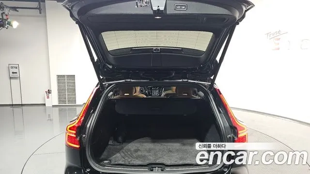 Volvo V60 Cross-Country 2nd Generation id 2907235 из Кореи 11