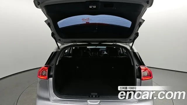 Kia Niro EV id 2869600 из Кореи 11