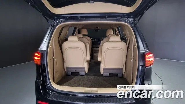 Kia The New Carnival id 2839527 из Кореи 11